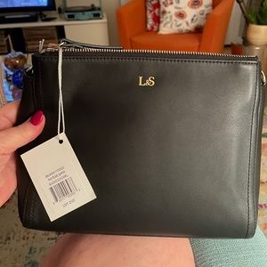 Lo & Sons Crossbody bag